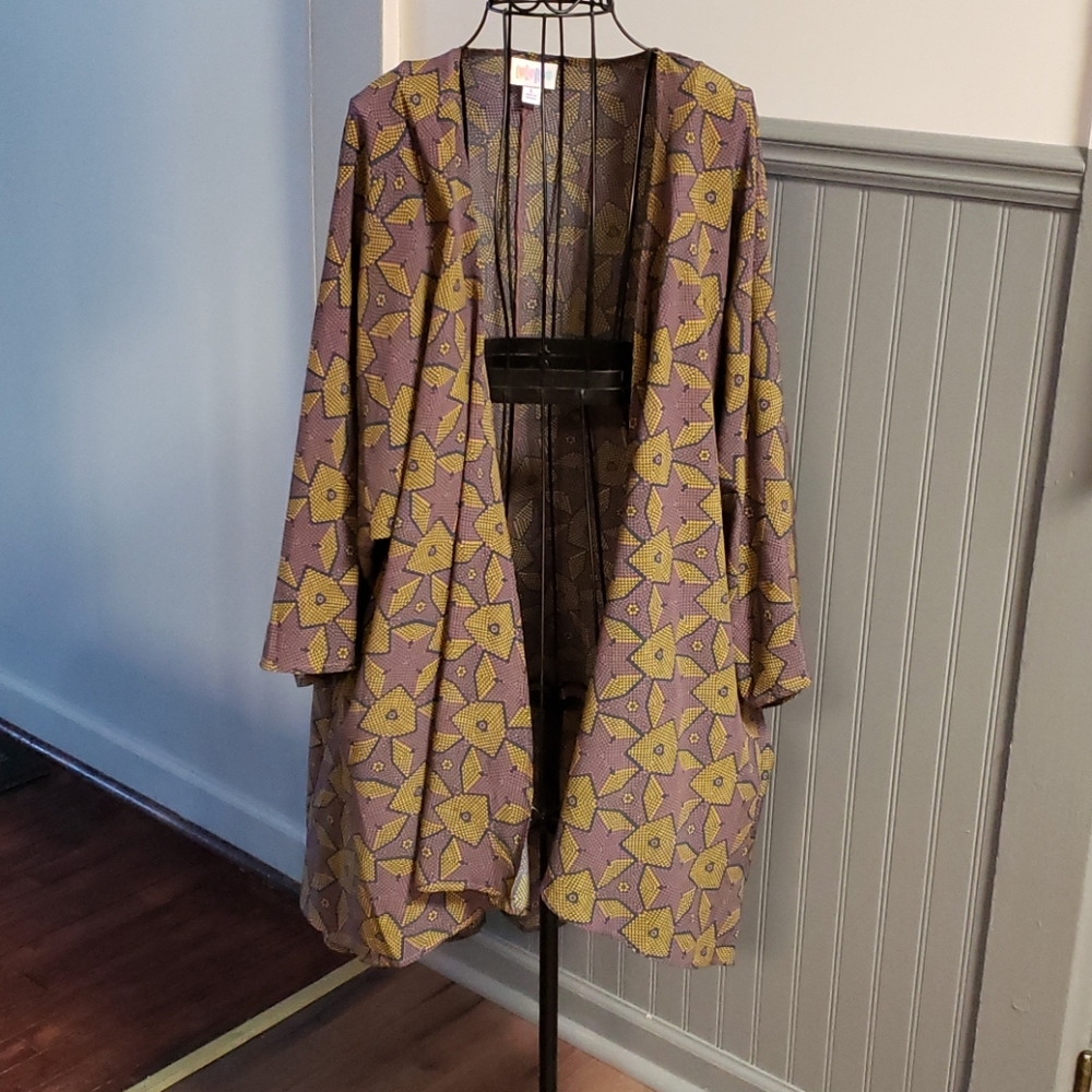 👚LULAROE DUSTER👚